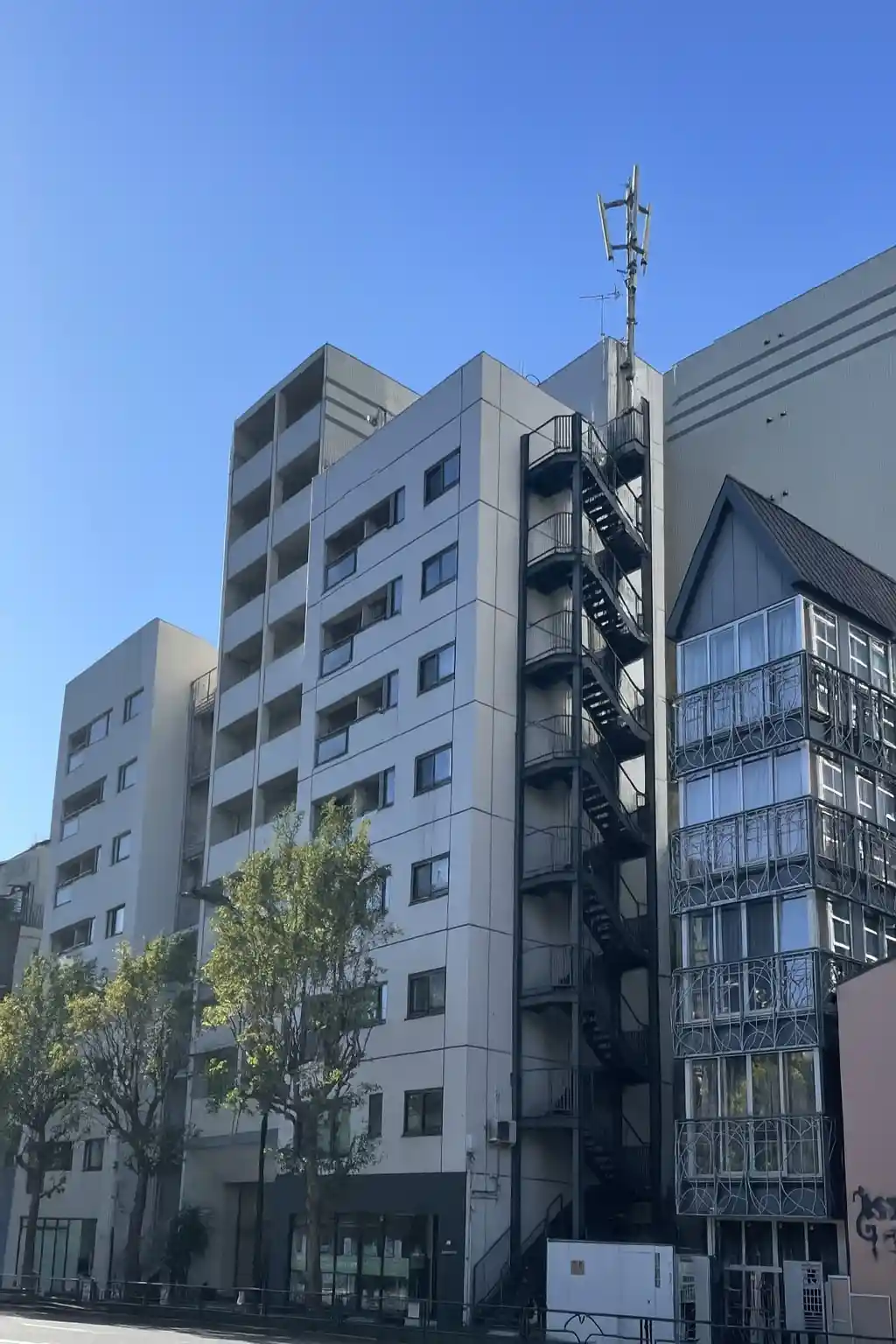 当社外観（パレス御茶ノ水2号館）