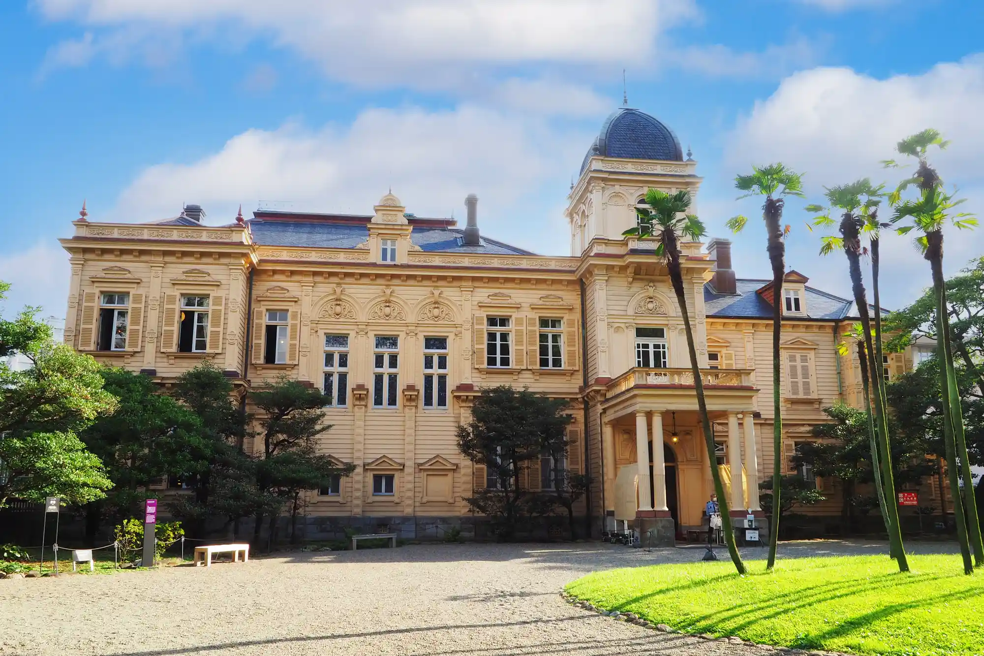 旧岩崎邸洋館の外観